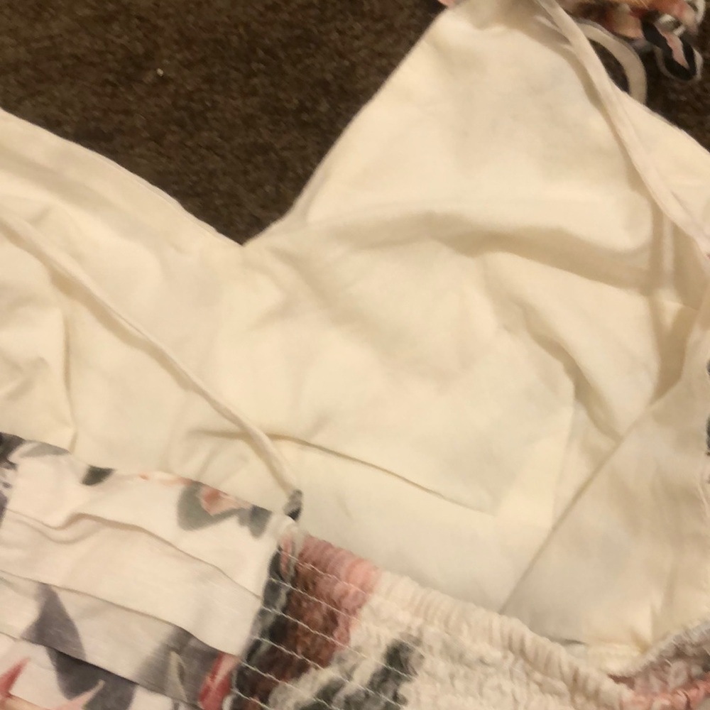 Express Pink and Cream Ruched Tie Front Camisole - Picture 3 of 5